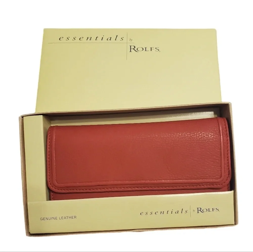 New Rolfs Essentials Women's Zip Back Red Checkbook Wallet